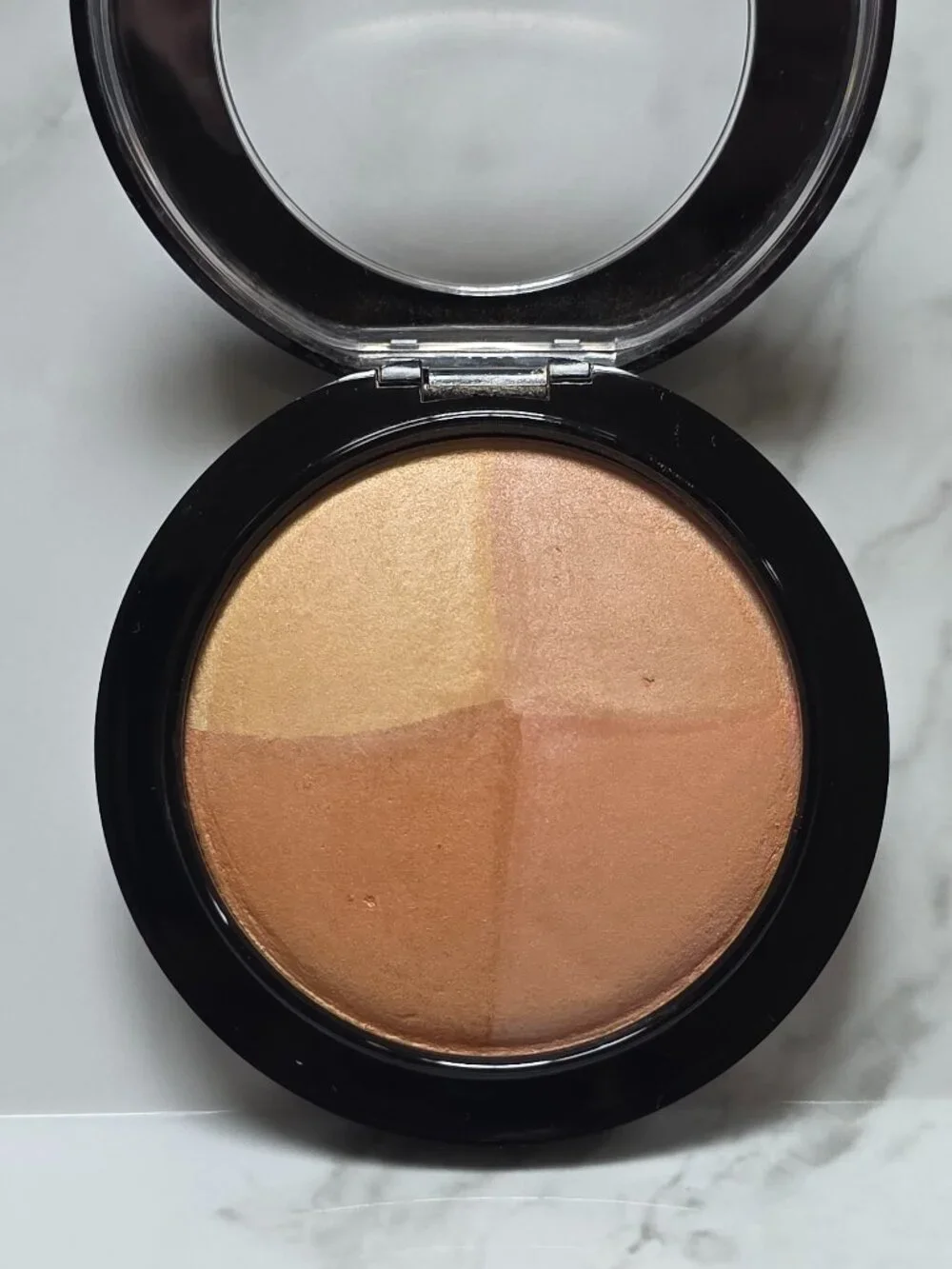MAC Cosmetics mac faintly